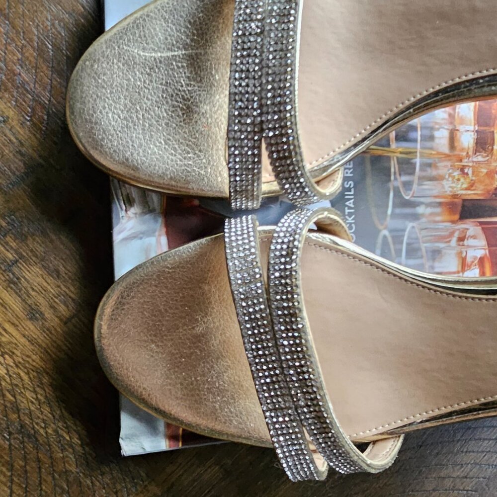 Gold Jewel Bagdley Mischka Heels